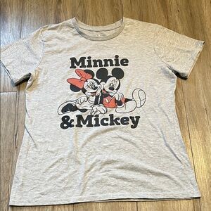 Disney Minnie & Mickey Graphic Tee - Light Gray with Red Accent